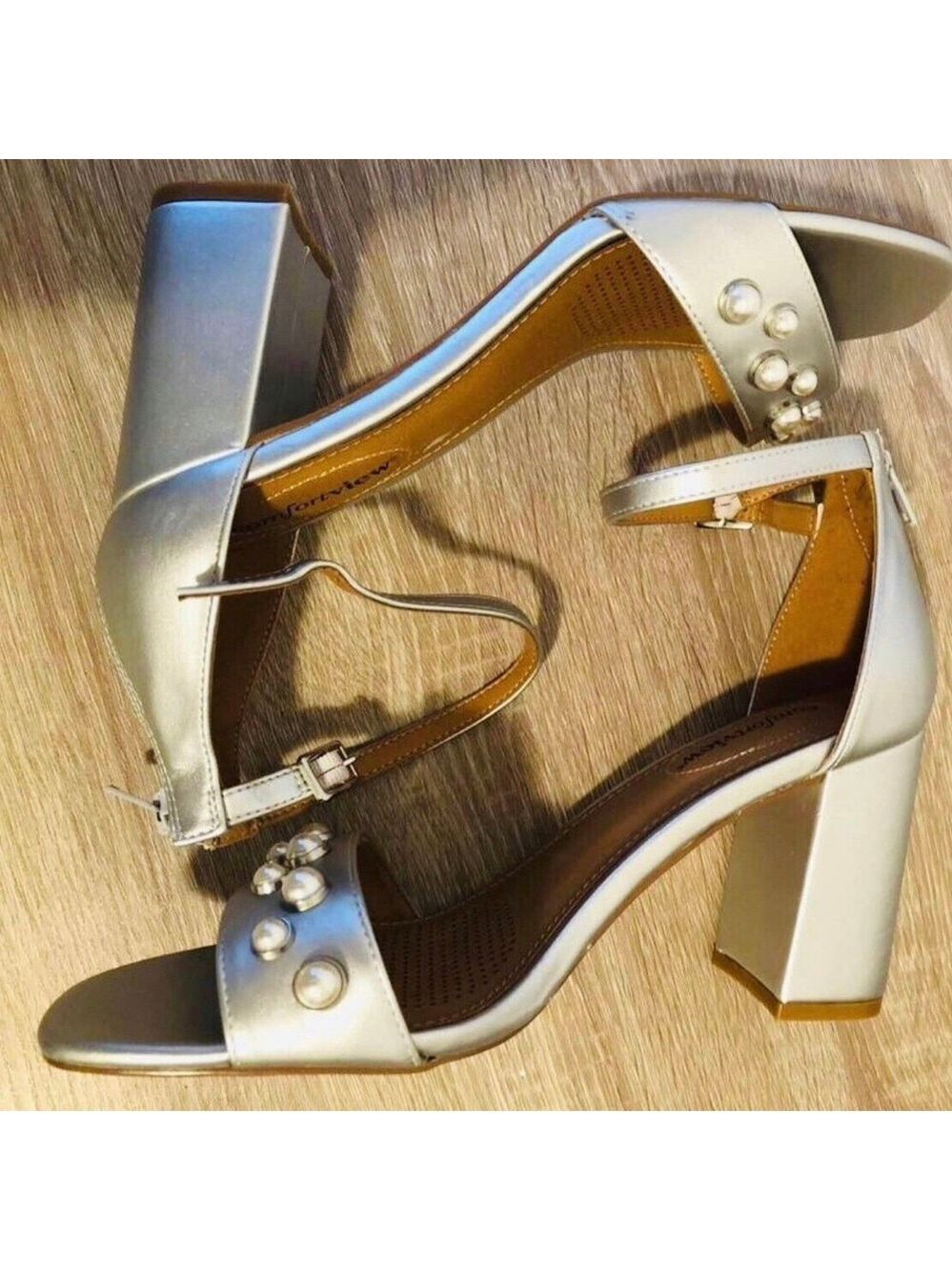 Size 10W Comfortview Sexy Silver Chunky Heels with Pearl Details Women’s - Picture 1 of 7